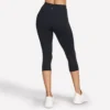 As leggings de cintura alta até ao meio da perna Go Walk