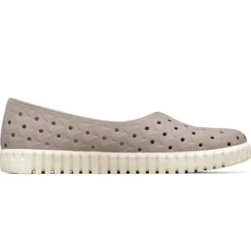 Cali Sapatos “Simplistic Comfort”