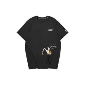 Camiseta com estampa Skechers x Carrot “Preto Amarelo Azul”
