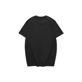 Camiseta com logotipo “Preto Branco”