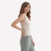 Camisola sem mangas com sutiã integrado Go Walk Camisola sem mangas com sutiã integrado Go Walk
