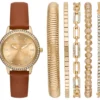Conjunto de pulseiras e relógio Conjunto de pulseiras e relógio