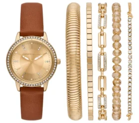 Conjunto de pulseiras e relógio