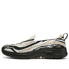 Go Walk 6 x DVF “Preto Branco”