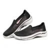 Go Walk Arch Fit “Preto Branco”