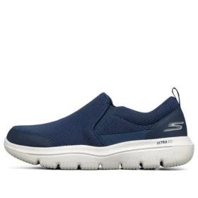 Go Walk Evolution Ultra “Azul-marinho escuro”
