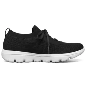 Go Walk Evolution Ultra “Preto e Branco”