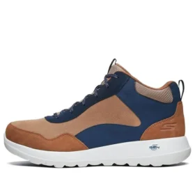 Go Walk Max Castanho