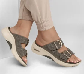 Martha Stewart: Sandália Go Walk Arch Fit 2.0 – Showstopper