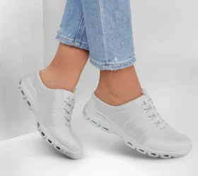 Relaxed Fit: conforto Glide-Step