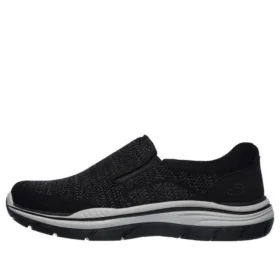Relaxed Fit: Expected 2.0 – Sapatilhas Arago Preto