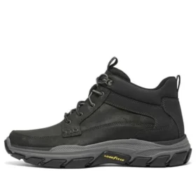 Respected Boswell Botas “Black”