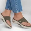 Sandália Go Walk Arch Fit 2.0 – Ashley