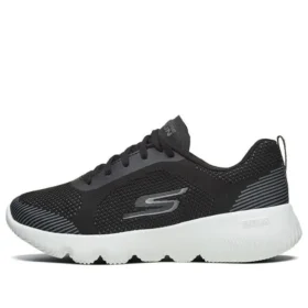 Sapatilha de cano baixo Go Run Focus Preto