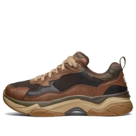 Sapatos de corrida Staxed Castanho