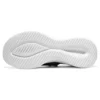 Sapatos Martha Stewart x Slip-ins “Black White”