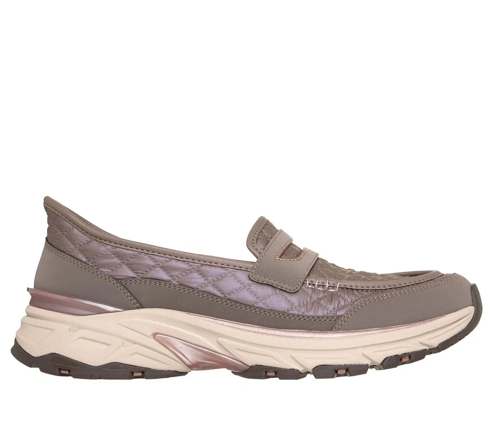 Skechers Slip-ins: Stamina Sport – Ajuste Confortável, Elegância e Facilidade Skechers Slip-ins: Stamina Sport – Ajuste Confortável, Elegância e Facilidade