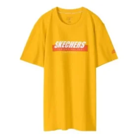 Skechers Sport para homem com estampado de letras, manga curta, cor dourada
