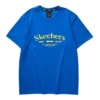 T-shirt com letras impressas “Azul Amarelo”