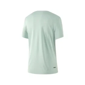 T-shirt com letras impressas “Green”